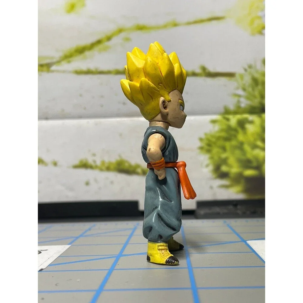 Irwin DBZ Dragon Ball Z Dragonball Z Super Saiyan Kid Trunks Action Figure 2002